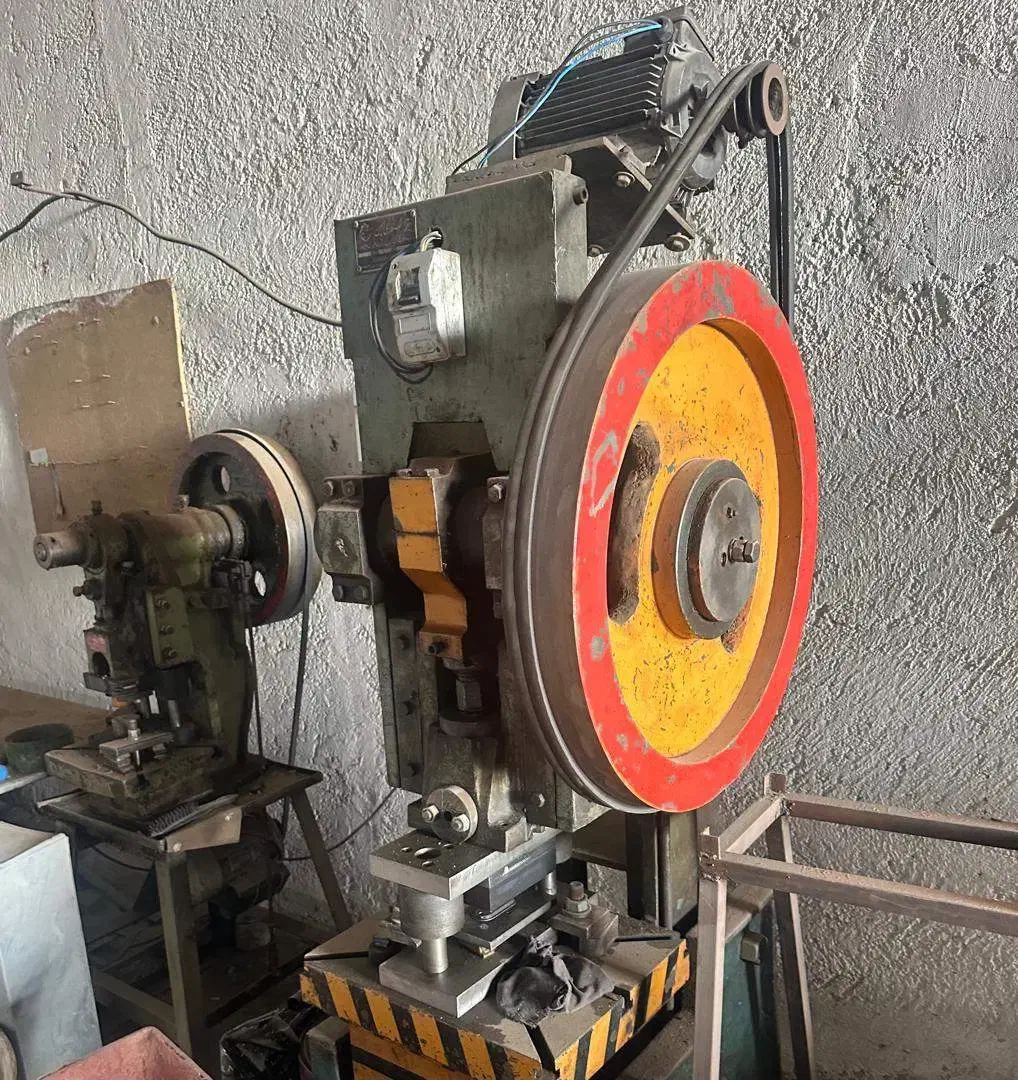 پرس ضربه ای 22 تن|ماشینآلات صنعتی|تبریز, |دیوار