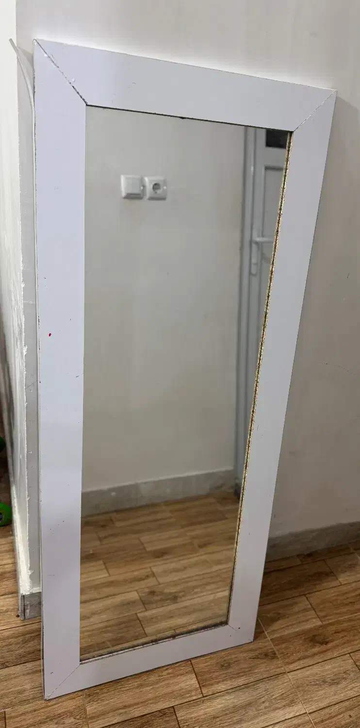 آینه سالم|آینه|اهواز, سپیدار|دیوار