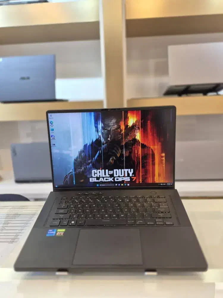 غول گیمینگ ایسوس راگ زفیروس با کارتن اورجینال|رایانه همراه|شیراز, ملاصدرا|دیوار