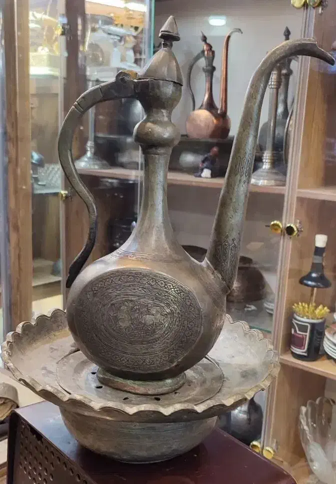 آفتابه لگن و دخل و رادیو لامپی و مجمع قلم و ...|کلکسیون اشیاء عتیقه|کرمان, |دیوار