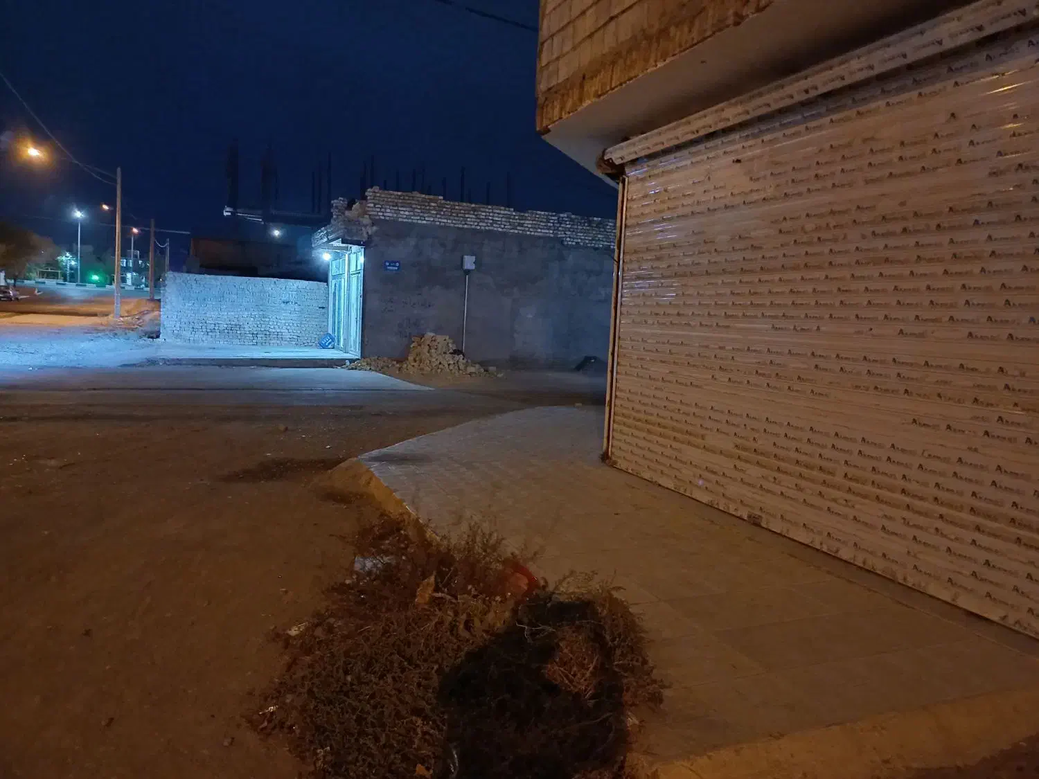 مغازه تجاری قوچان رازی ۱۴|اجارهٔ مغازه و غرفه|قوچان, |دیوار