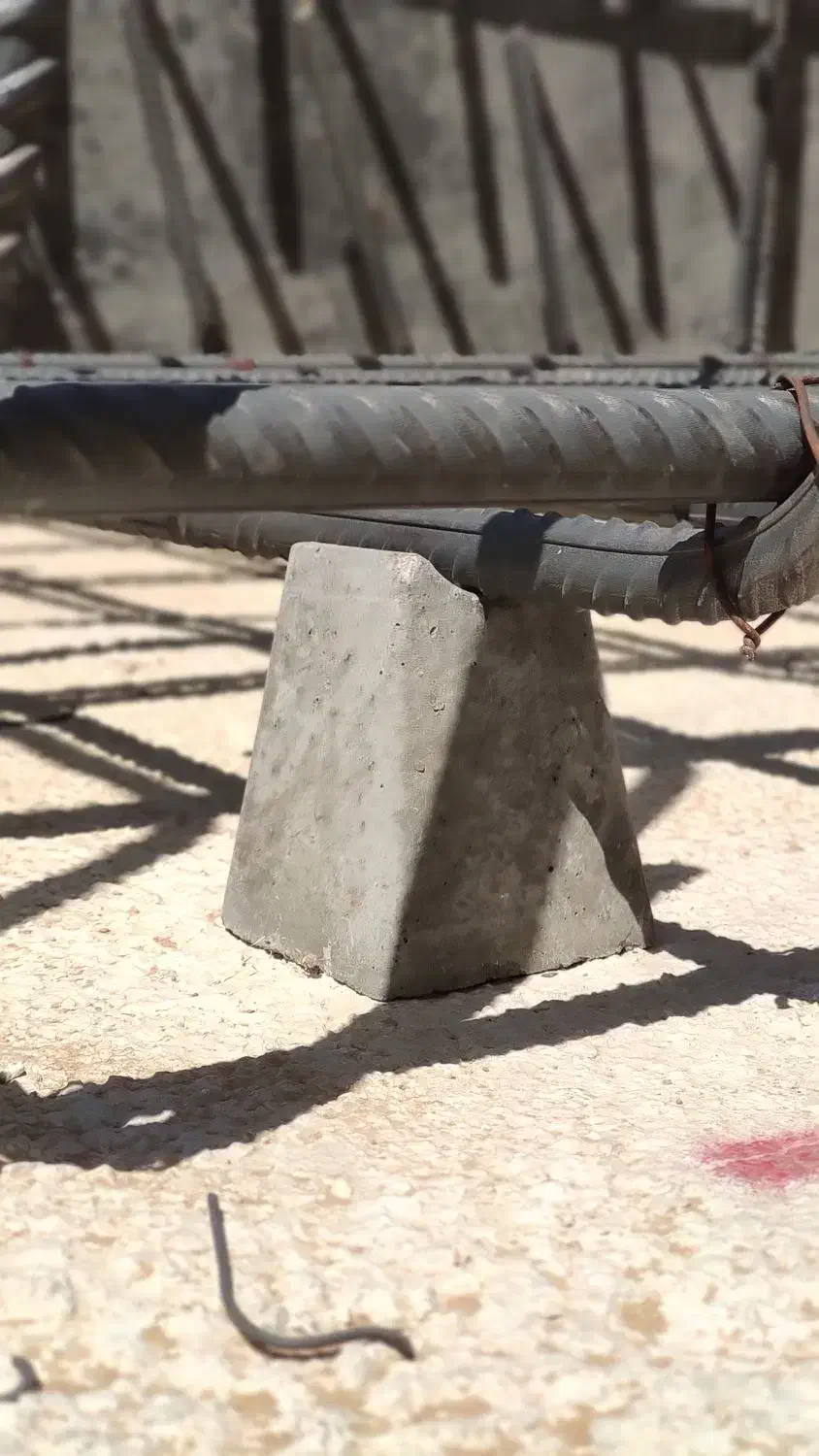 اسپیسر بتنی 7.5 سانتیمتری سنگین|مصالح و تجهیزات ساختمان|شیراز, شهرک بهشتی|دیوار