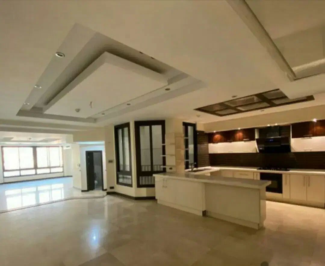 نیاوران جمشیدیه خ سی دوم 210 متری 3 خواب