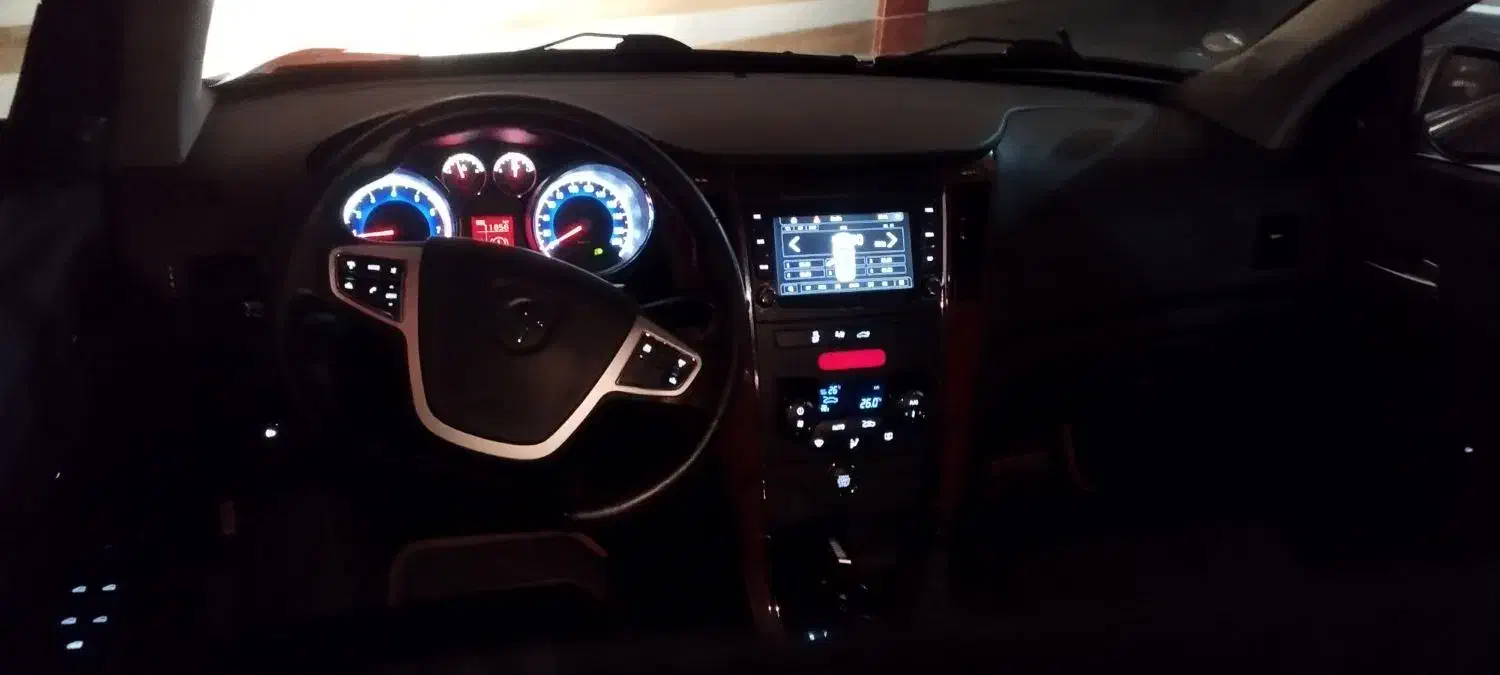 دنا پلاس اتوماتیک آپشنال مشکی 403|خودرو سواری و وانت|اصفهان, میرعماد|دیوار