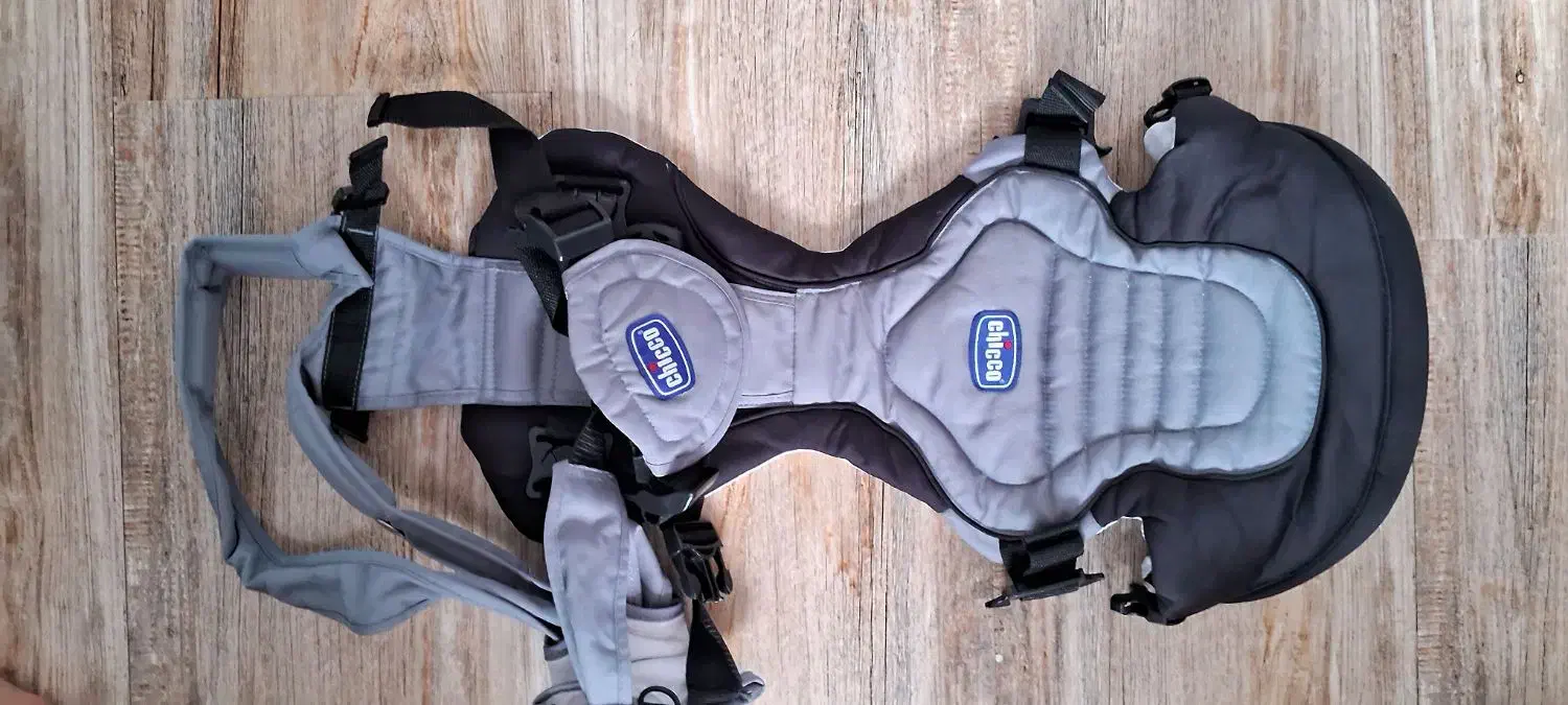 ۲ عدد عاقوشی بچه در حد نو|اسباب و اثاث بچه|چالوس, |دیوار