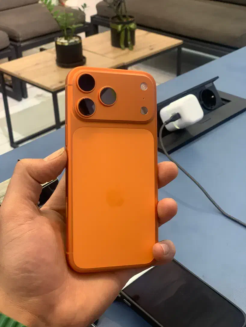 iPhone 17 pro max 256gb Zaa|موبایل|اراک, |دیوار
