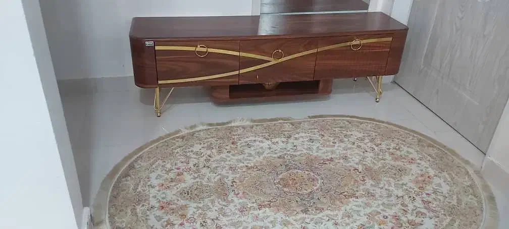 میز تی وی  نو ی نو هس ۴تومن|میز تلویزیون|ارومیه, |دیوار