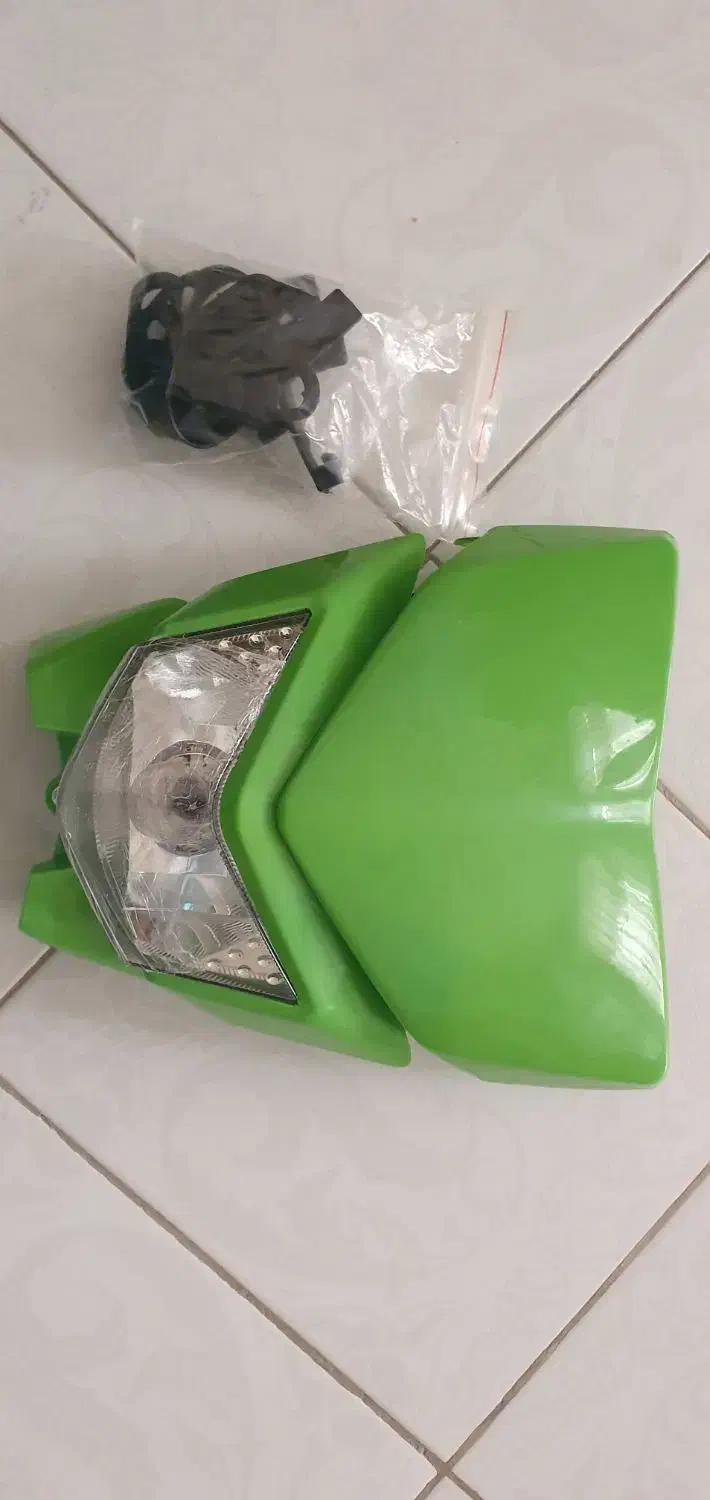 چراغ جلو کاوازاکی klx اصل ژاپن|قطعات یدکی و لوازم جانبی|شیراز, نیایش|دیوار