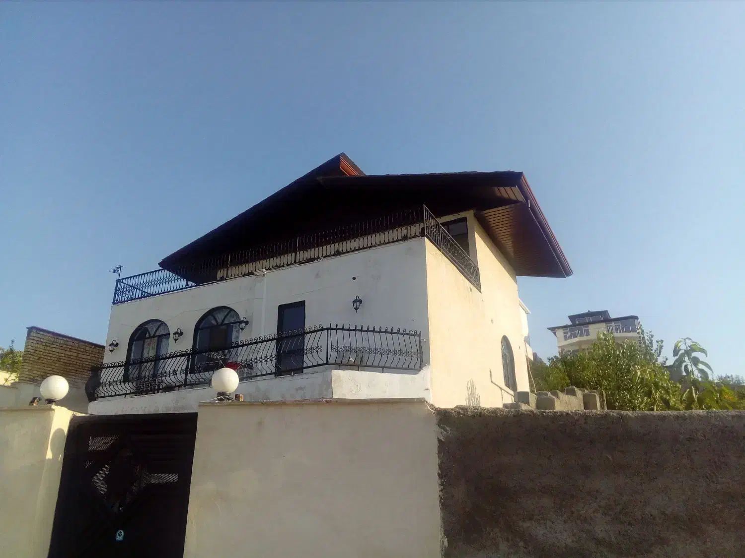 مهرآباد رودهن ۵۰۰متر زمین شخصی ۳۰۰متر بنا تریبلکس|فروش خانه و ویلا|رودهن, |دیوار