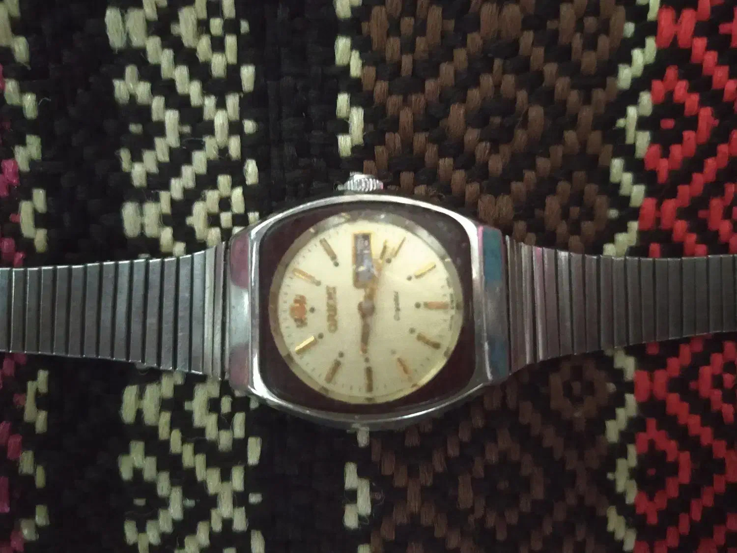 ساعت قدیمی اتوماتیک اورینت(orient)|ساعت|بیرجند, |دیوار