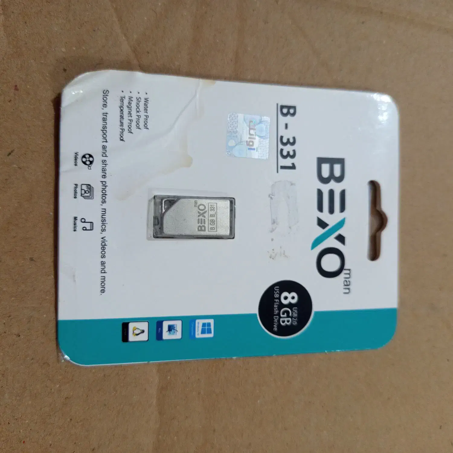 انواع فلش مموری ارسال درب منزل قیمت ارزان|لوازم جانبی موبایل و تبلت|قشم, |دیوار