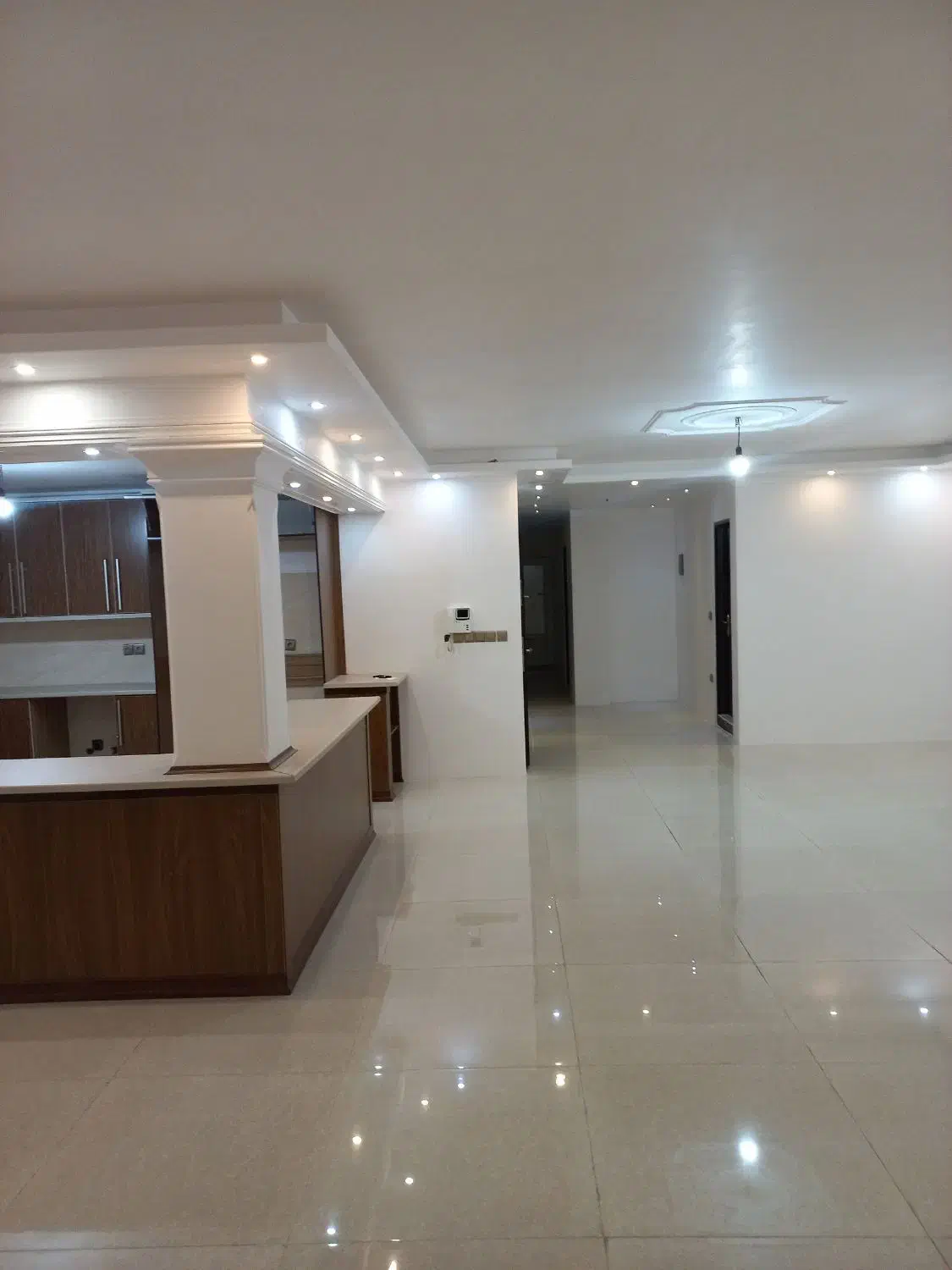 اجاره آپارتمان ۱۸۰ متر لوکیشن برند طالقانی|اجارهٔ آپارتمان|رامسر, |دیوار