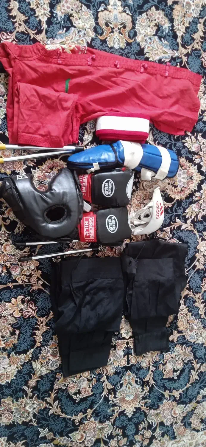 وسایل کونگ فو|تجهیزات ورزشی|اشتهارد, |دیوار