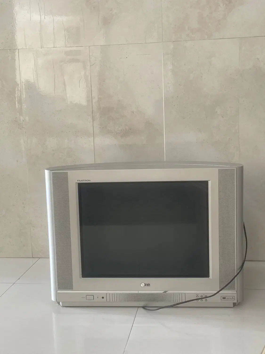 تلویزیون Lg|تلویزیون و پروژکتور|اصفهان, مهدی آباد|دیوار