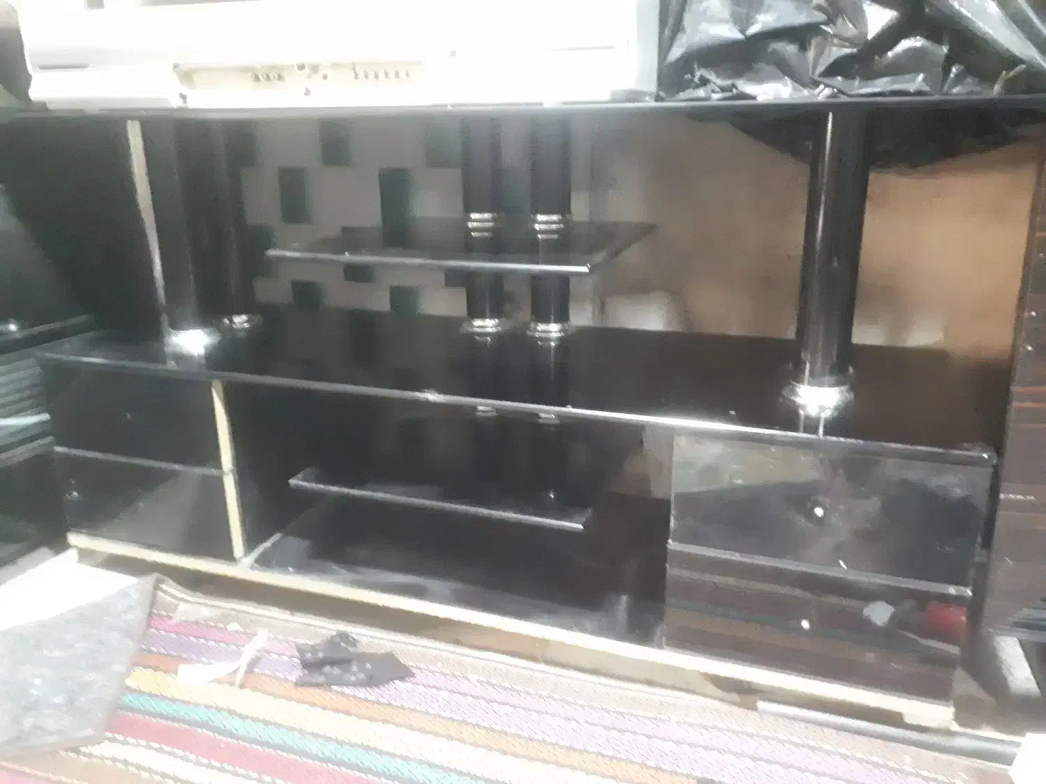 میز تلوزیون ال ای دی تمیز فروش فوری|میز تلویزیون|اصفهان, سودان|دیوار