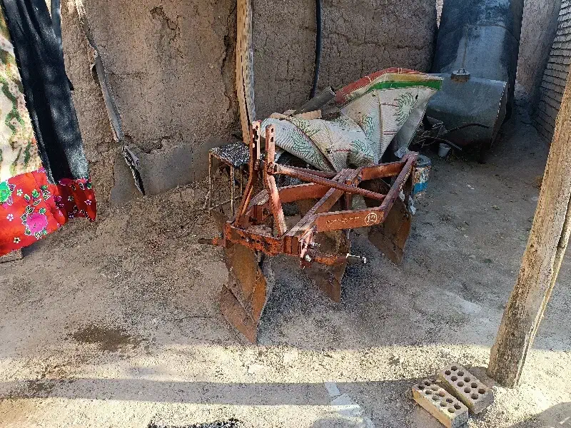 گاوآهن محمدزاده|ابزارآلات|حلب, |دیوار