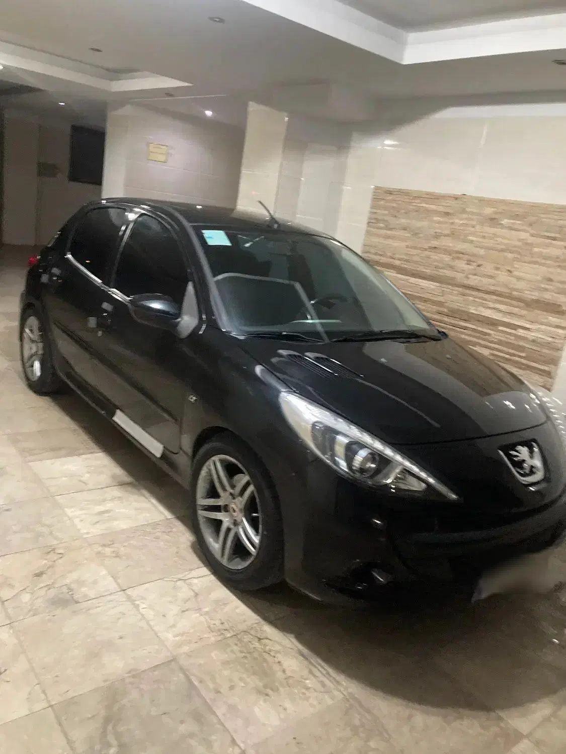 پژو۲۰۷ مشکی|خودرو سواری و وانت|کرج, شهرک صدف|دیوار