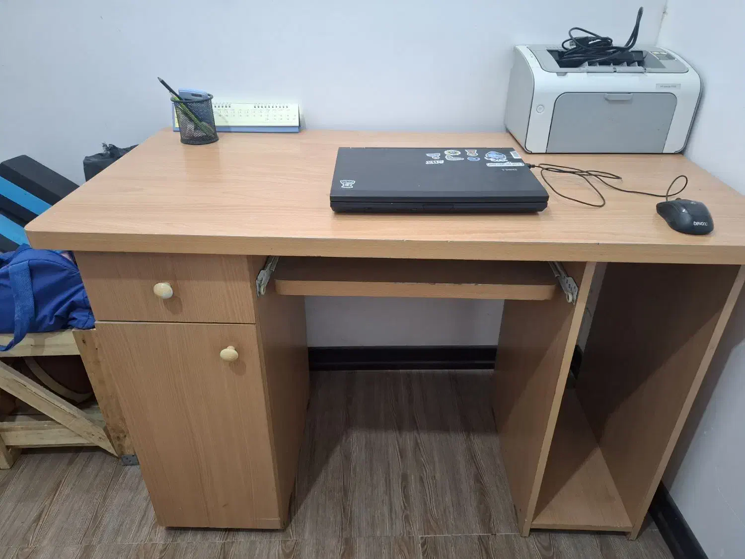 میز کامپیوتر|میز تحریر و کامپیوتر|برخوار, |دیوار