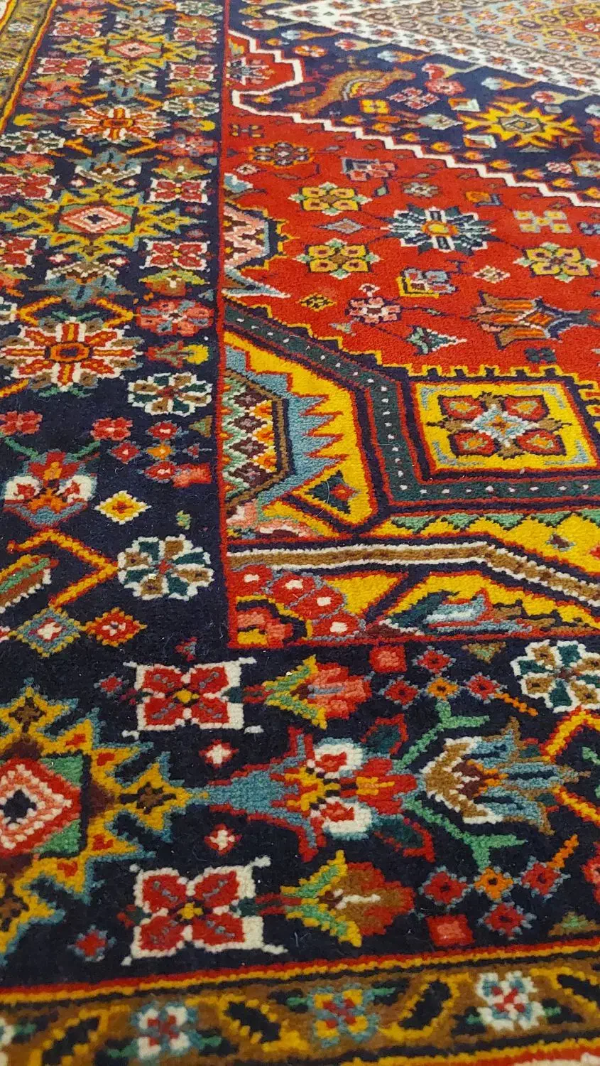 راهنمایی|فعالیت داوطلبانه|کیش, |دیوار