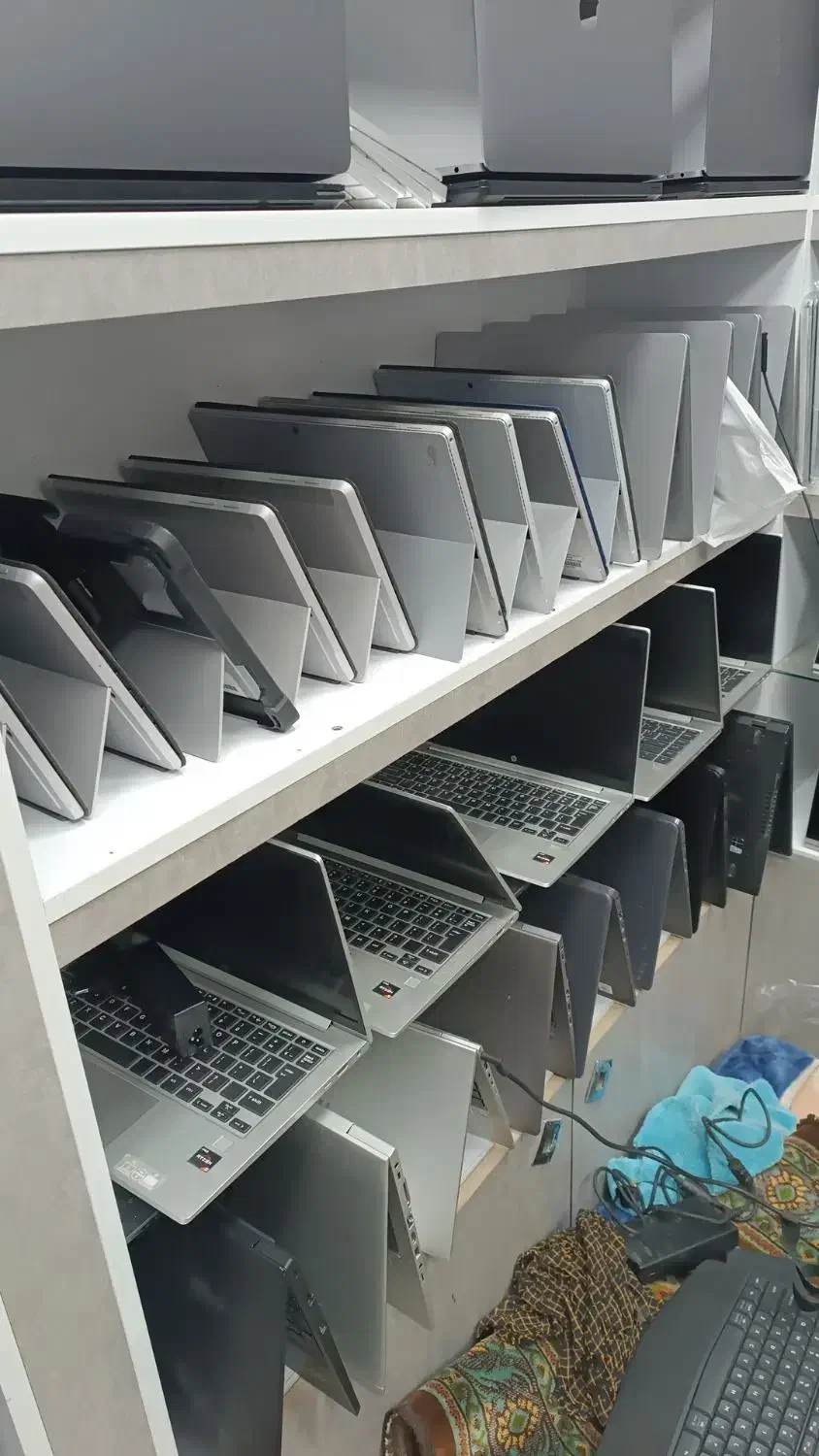 فروش همه مدل لپ تاب وبخاری گازی ژاپنی|رایانه همراه|زاهدان, |دیوار