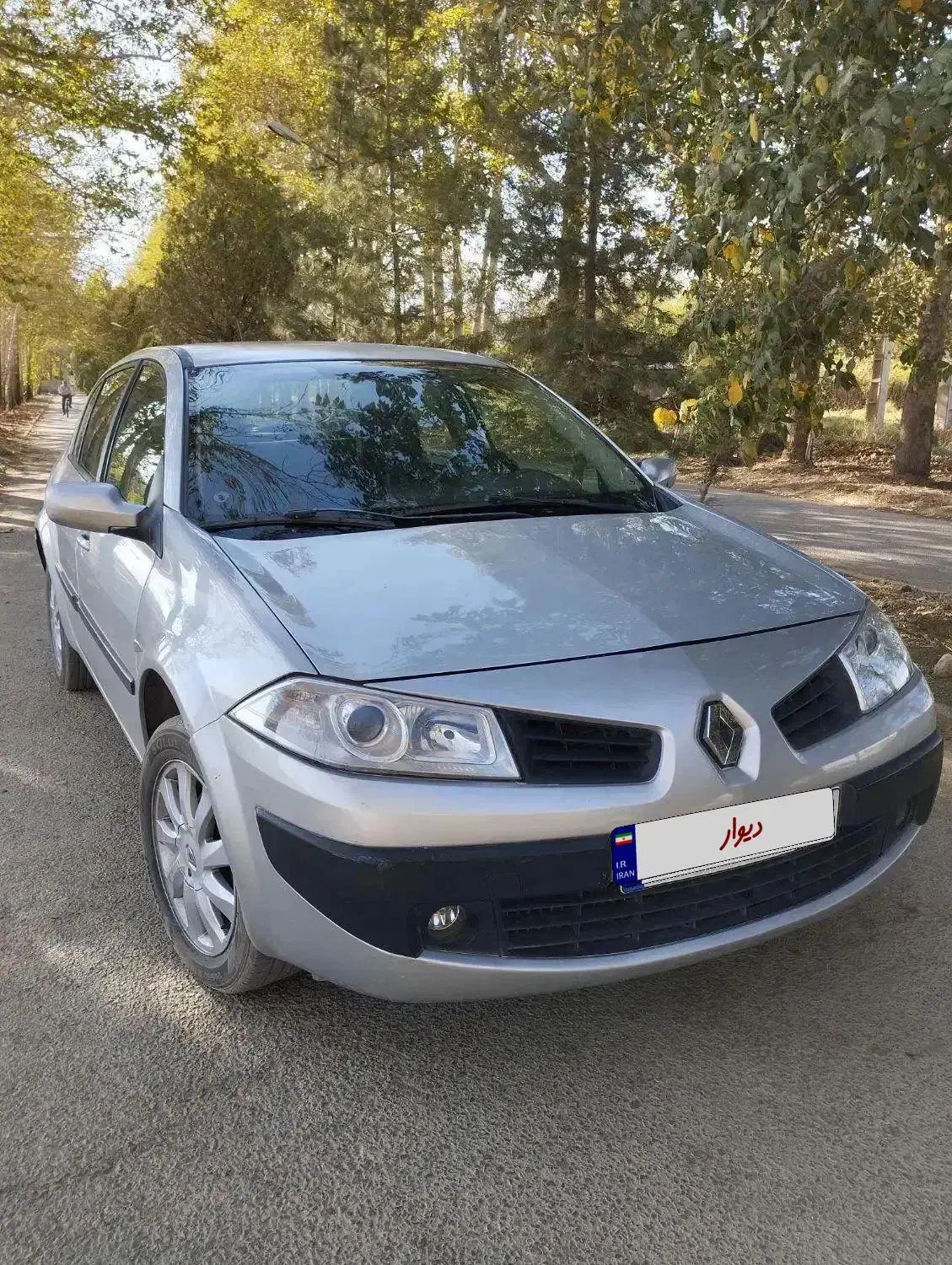 مگان مدل ۸۷موتور ۱۶۰۰عروسک|خودرو سواری و وانت|بروجرد, |دیوار