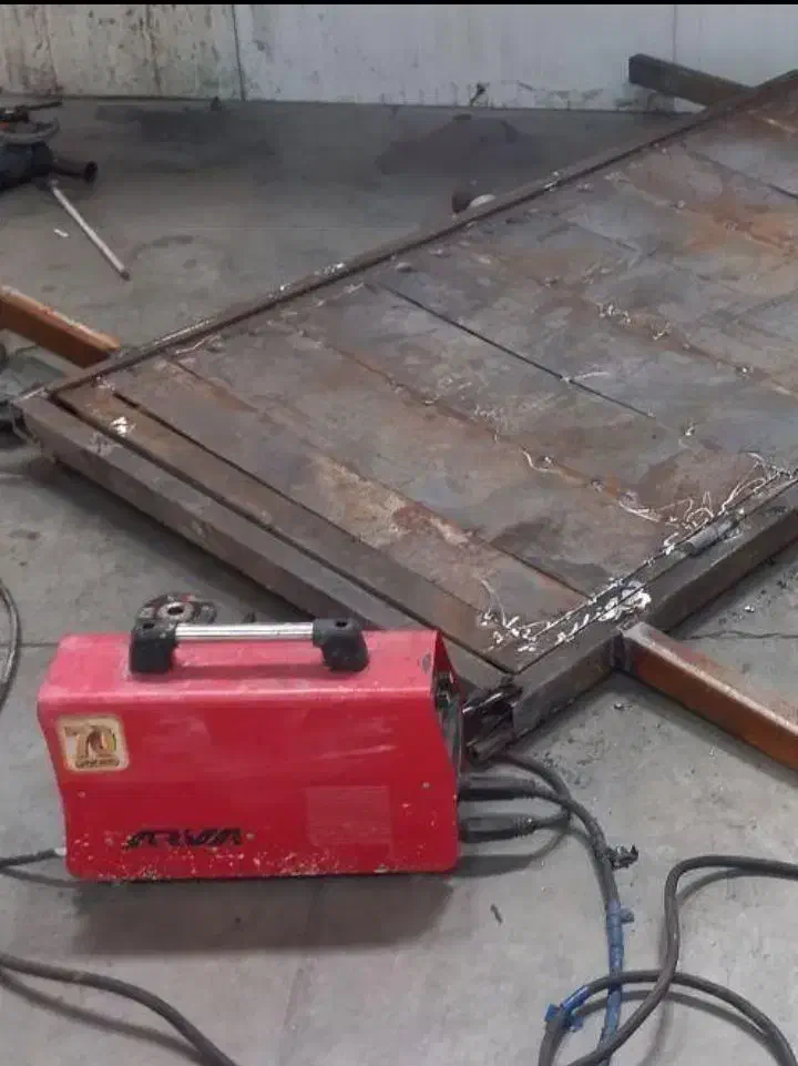 جوش کاری سیار|خدمات پیشه و مهارت|زابل, |دیوار