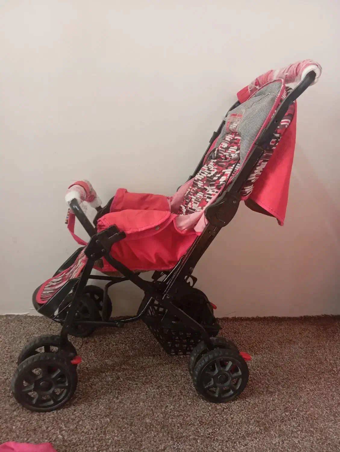 کالسکه|کالسکه و لوازم جانبی|هندیجان, |دیوار