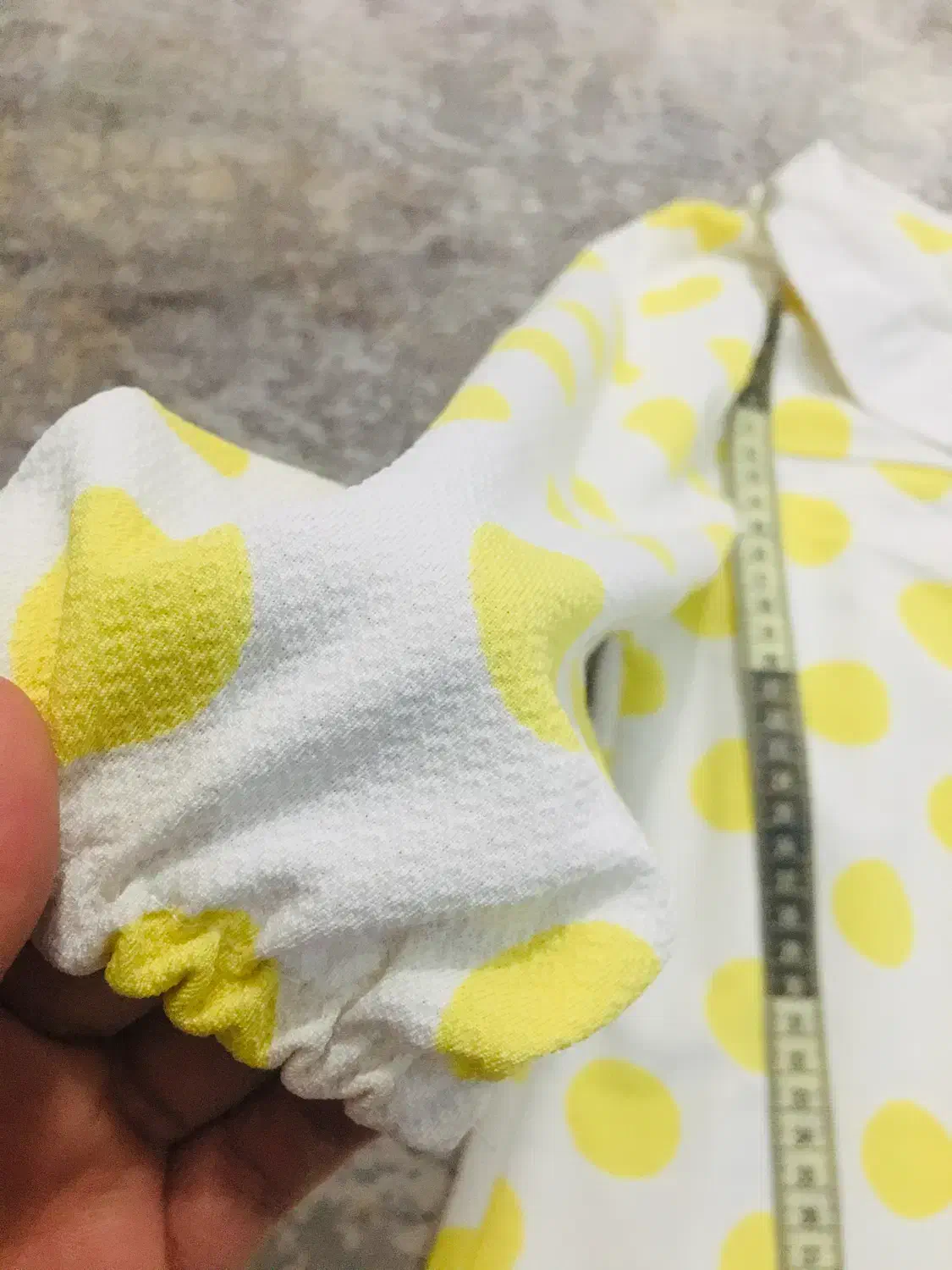 پیراهن ولباس ورق بزنید|کفش و لباس بچه|تهران, دکتر هوشیار|دیوار