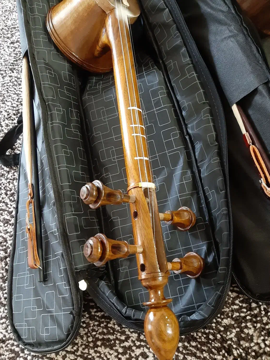 کمانچه راست دست/ساز/آریاپور|سازهای سنتی|اندیمشک, |دیوار