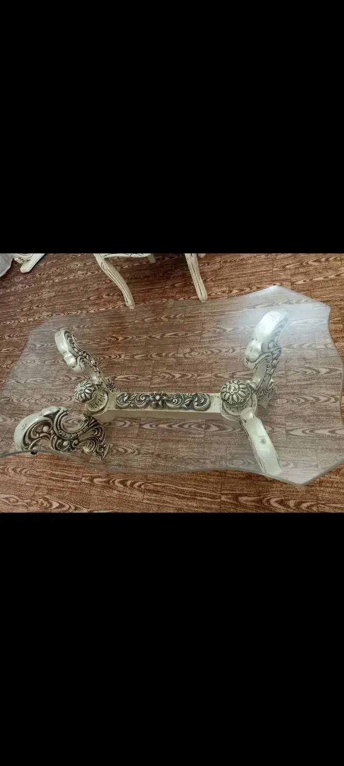 جلومبلی4000000|مبلمان خانگی و میز عسلی|خوی, |دیوار