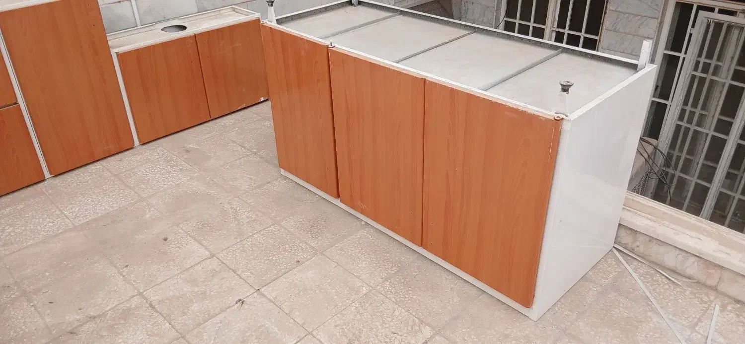 کابینت فلزی|مصالح و تجهیزات ساختمان|قم, شهرک سازمان آب|دیوار