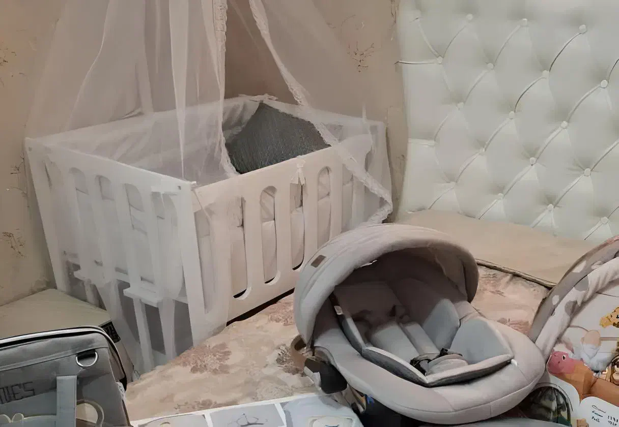 تخت کنار مادر با کریر نو|تخت و صندلی بچه|اسلامشهر, شهرک قائمیه|دیوار