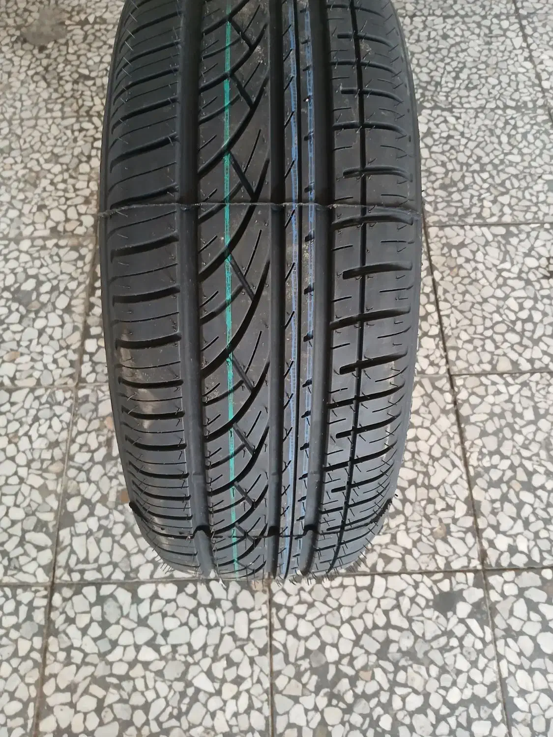 چهار حلقه لاستیک کویرتایر آکبند سایز 205/55R16|قطعات یدکی و لوازم جانبی|رشت, منظریه|دیوار