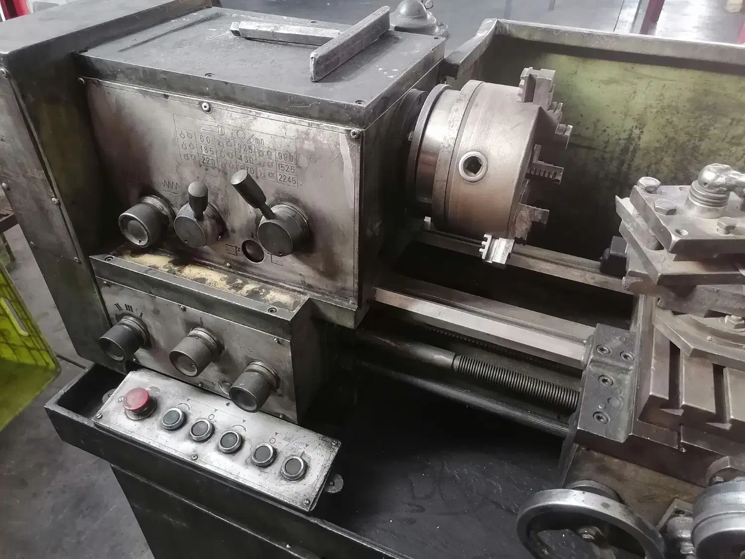 ماشین تراش 2 میل چینی سالم واماده بکار|ماشین‌آلات صنعتی|شهرضا, |دیوار