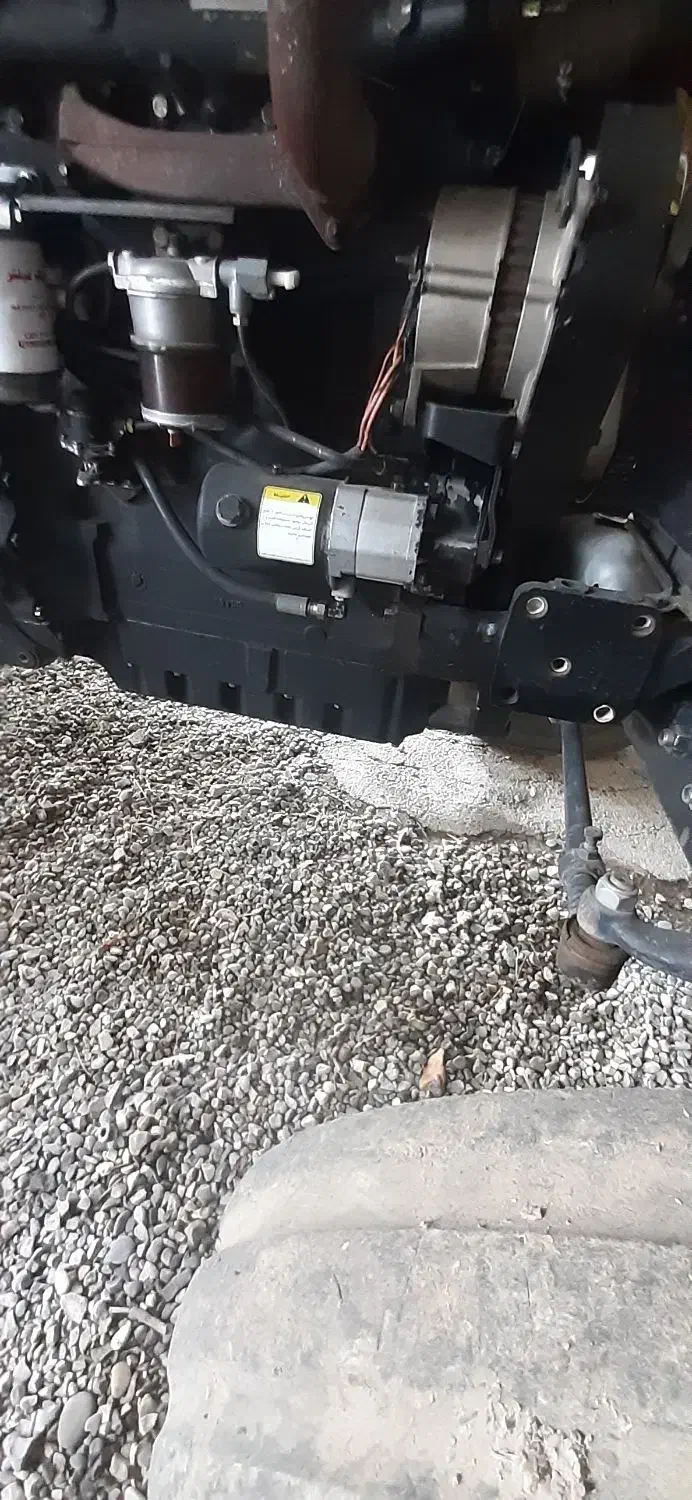 تراکتور|خودرو سنگین|درب گنبد, |دیوار