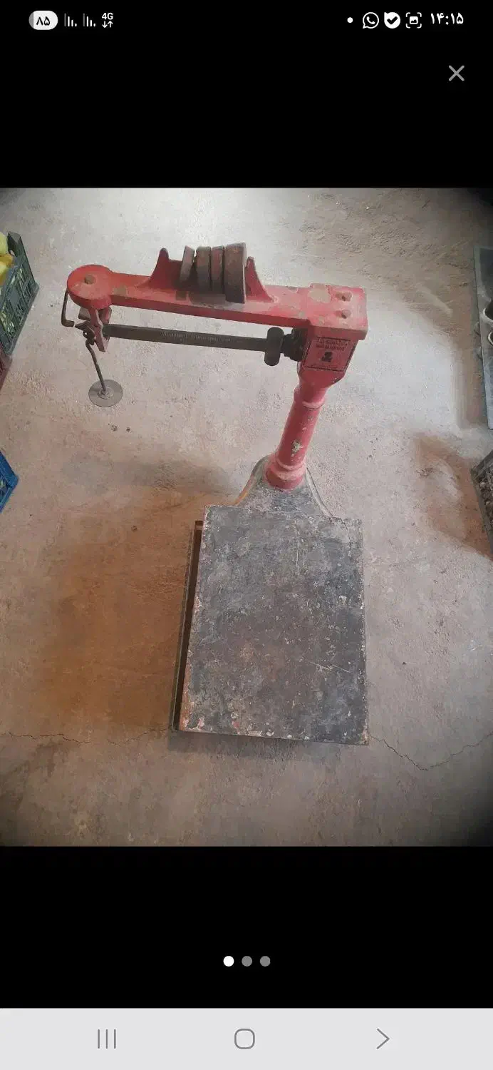 باسکول سنگی و حدود۱۵عدد گالن ۲۰ و۳۰لیتری|ابزارآلات|تهران, یاخجی آباد|دیوار