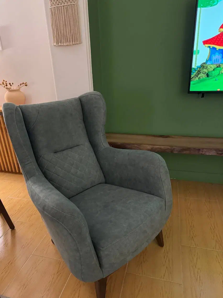 دو عدد مبل تک نفره|مبلمان خانگی و میز عسلی|بابل, |دیوار