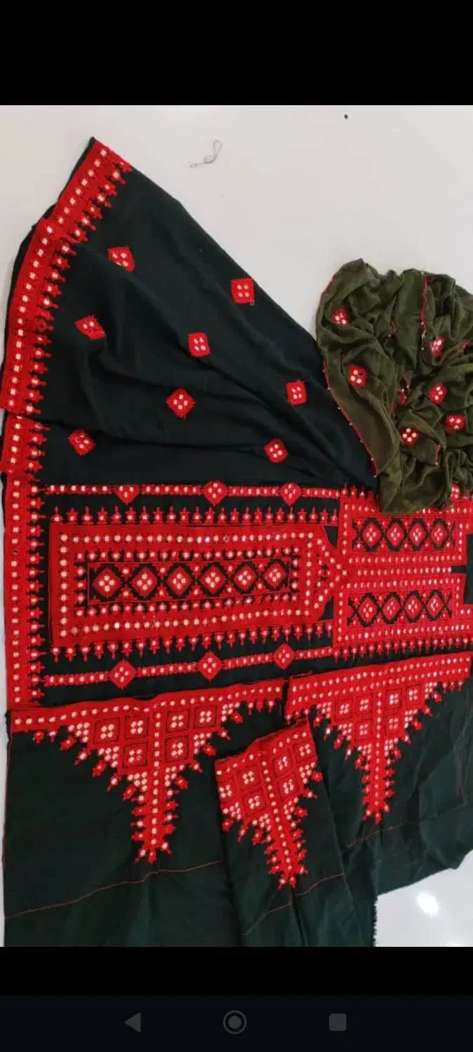 لباس طرح  دست دوزکیفبت اعلا|لباس|سراوان, |دیوار