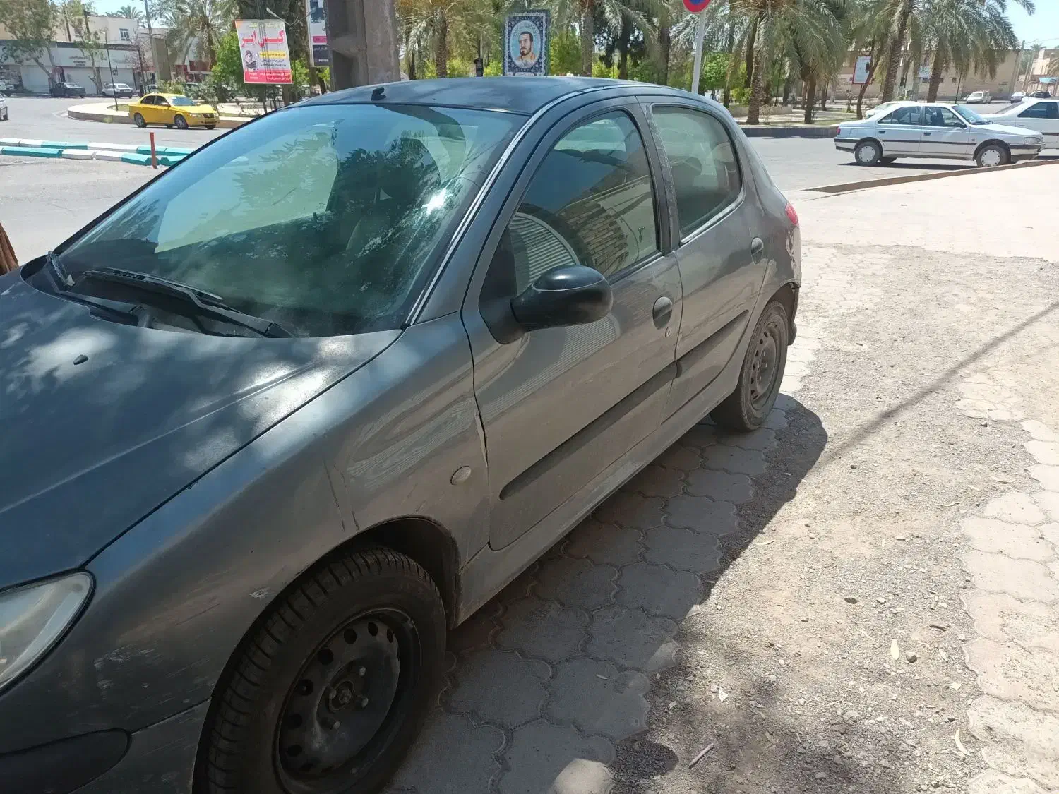 ۲۰۶مدل۸۸|خودرو سواری و وانت|بم, |دیوار