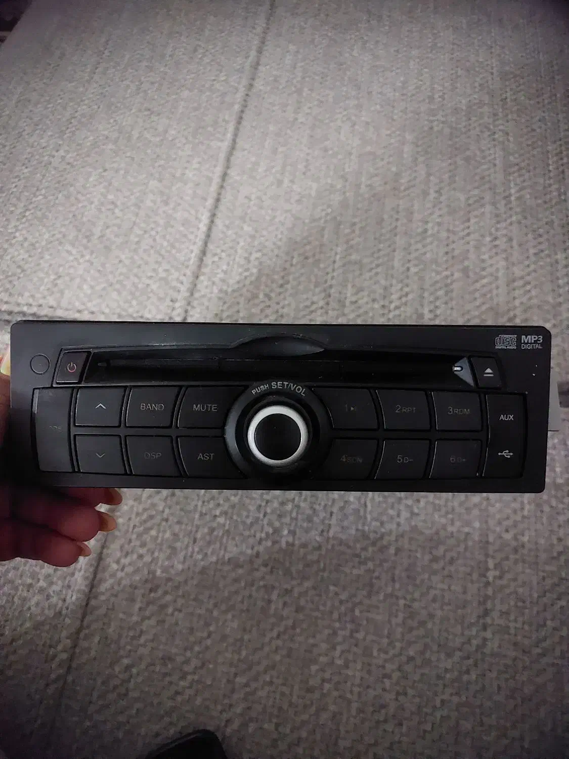 تاقچه وضبط فابریک ساینا|قطعات یدکی و لوازم جانبی|قم, باغ شریفی|دیوار