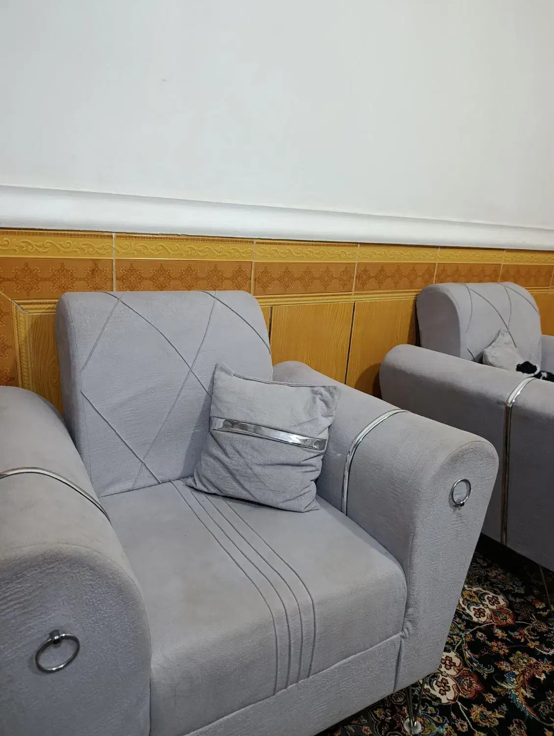 مبل خوش رنگ|مبلمان خانگی و میز عسلی|یاسوج, |دیوار