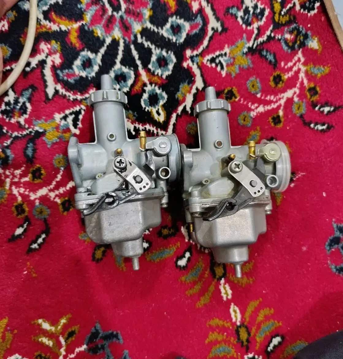 کاربرات موتور ۱۲۵|قطعات یدکی و لوازم جانبی|کرمانشاه, |دیوار