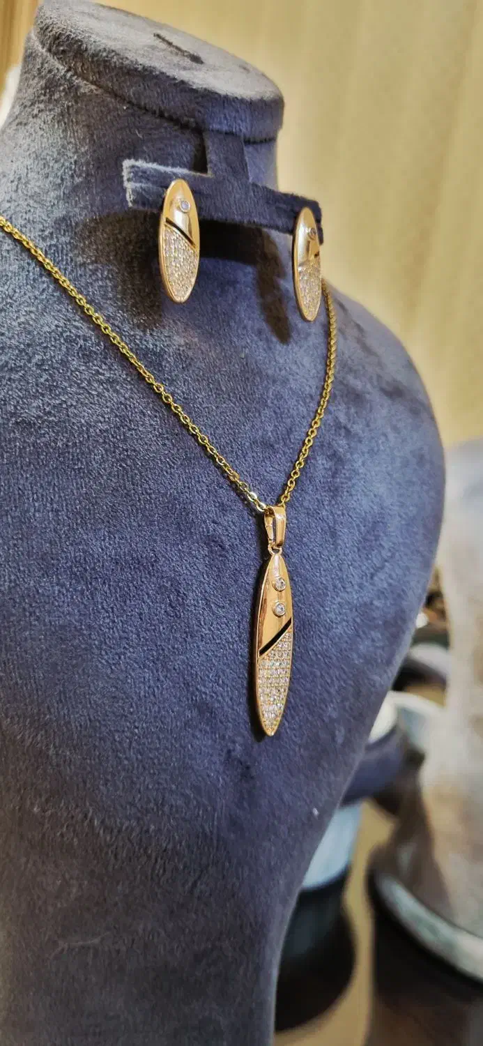 انواع بدلیجات و حکاکی چهره و چشم و ابرو|بدلیجات|تبریز, |دیوار