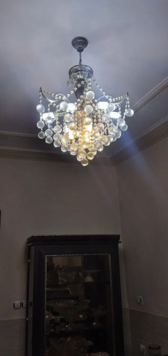 ۲ عدد لوستر|لوستر و چراغ آویز|گرگان, |دیوار