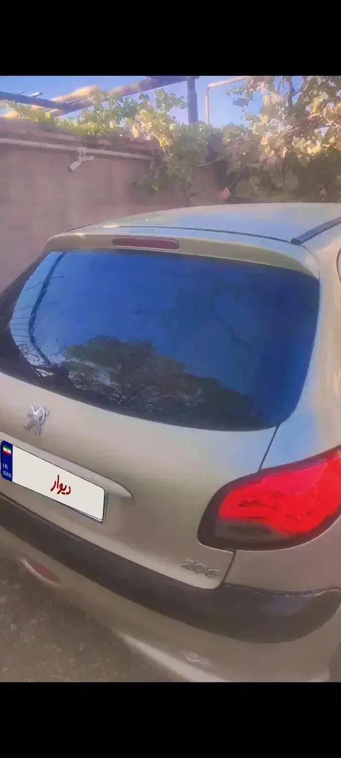 پژو ۲۰۶ مدل ۸۲ بژ، شاسی و موتور سالم|خودرو سواری و وانت|کاشمر, |دیوار