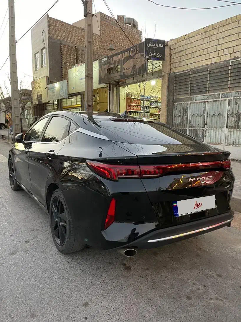 Kmc j7  1402|خودرو سواری و وانت|یزد, |دیوار