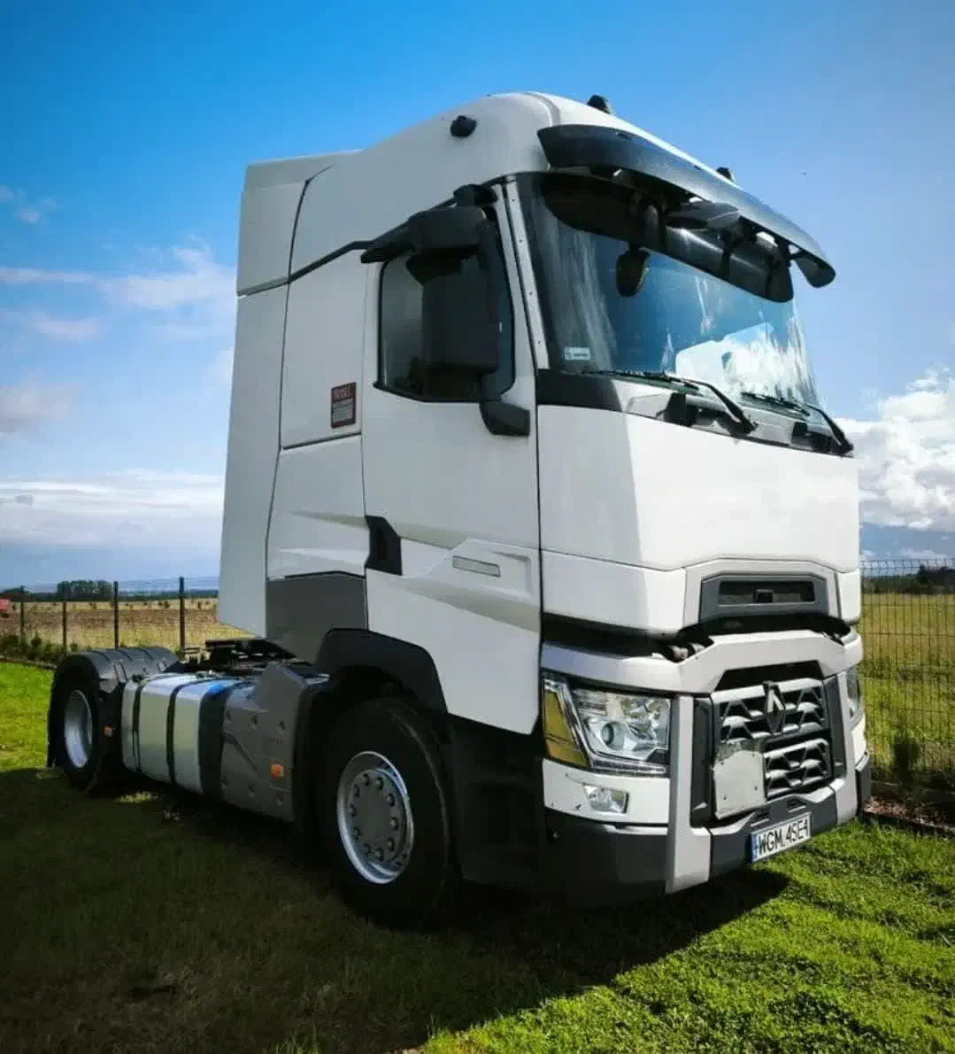 رنوتی مدل 2تیپ با قیمت میلیارد|خودرو سنگین|اسلامشهر, ملکآباد|دیوار