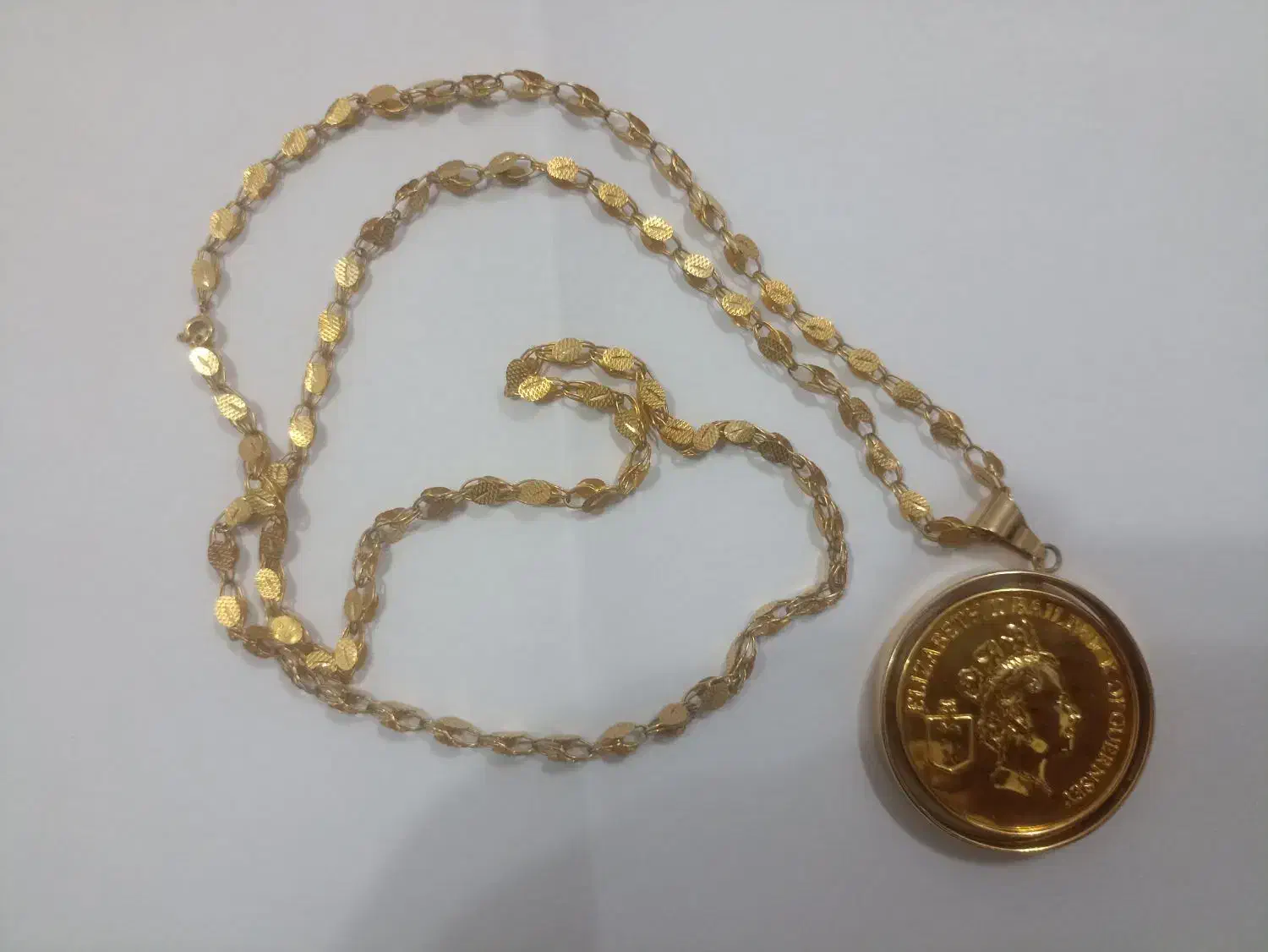 طلا دست دوم در حد صفر۵۰۰ هزار زیر قیمت تابلو فروش|جواهرات|سقز, |دیوار