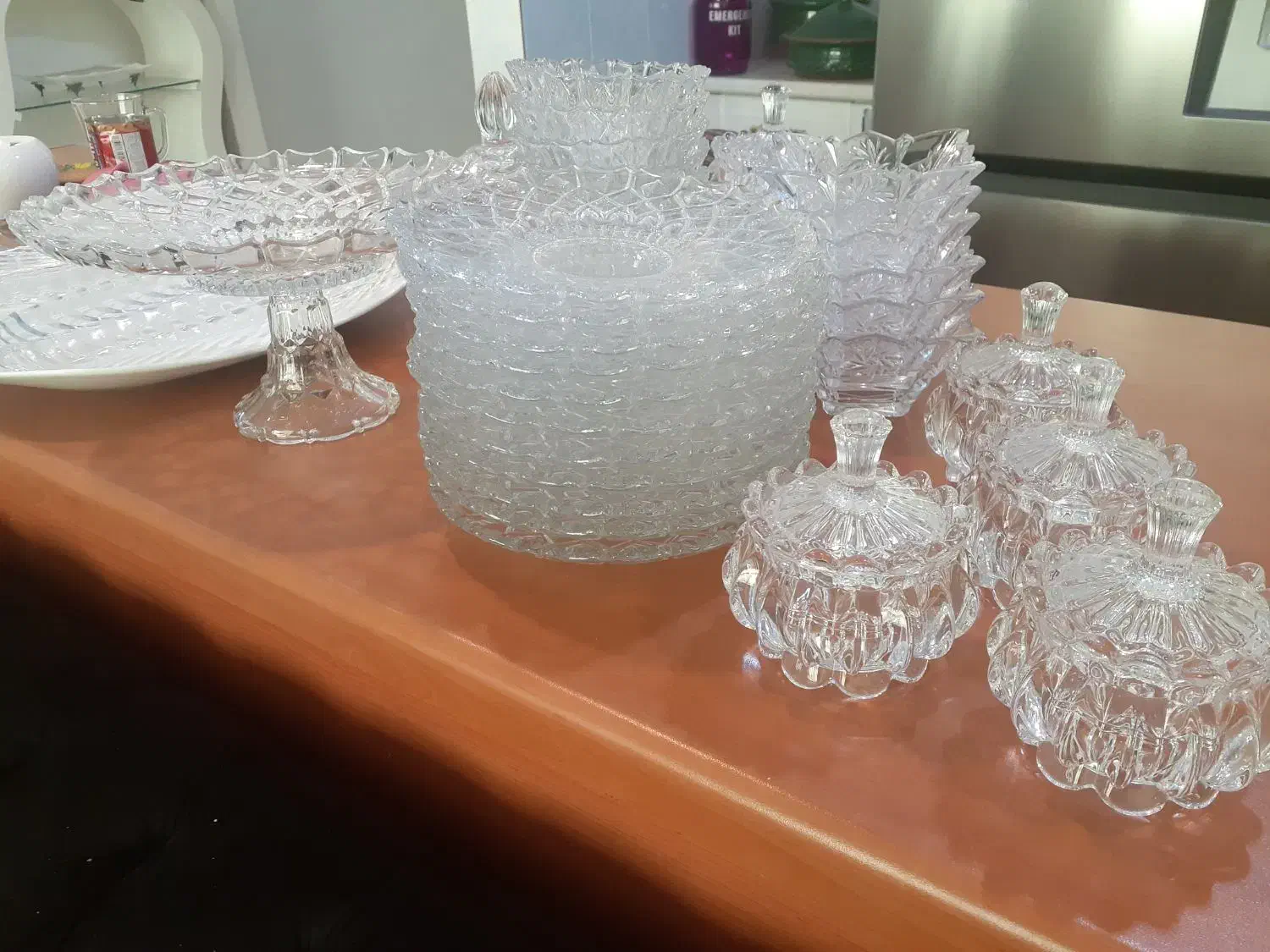 کریستال|ظروف سرو و پذیرایی|کرج, شهرک جهان‌نما|دیوار