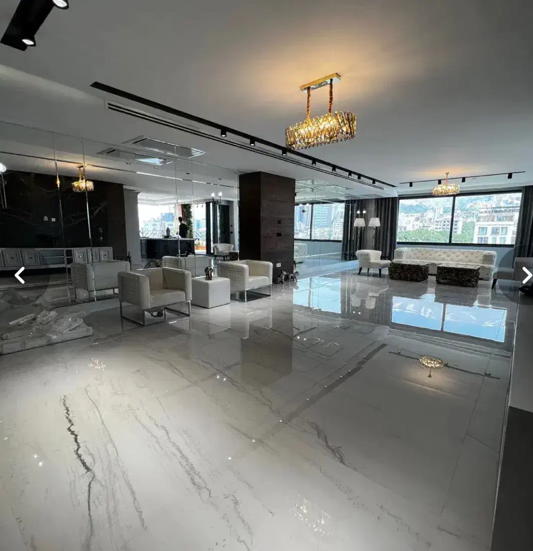 ۴۰۰متر+۴۰مترتراس+سوییت+ویو.     کلیدنخورده ابرسازه